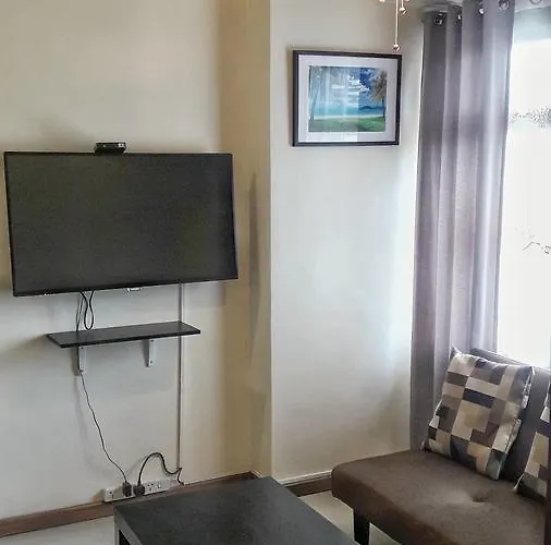Azalea Place Robinsons Residences